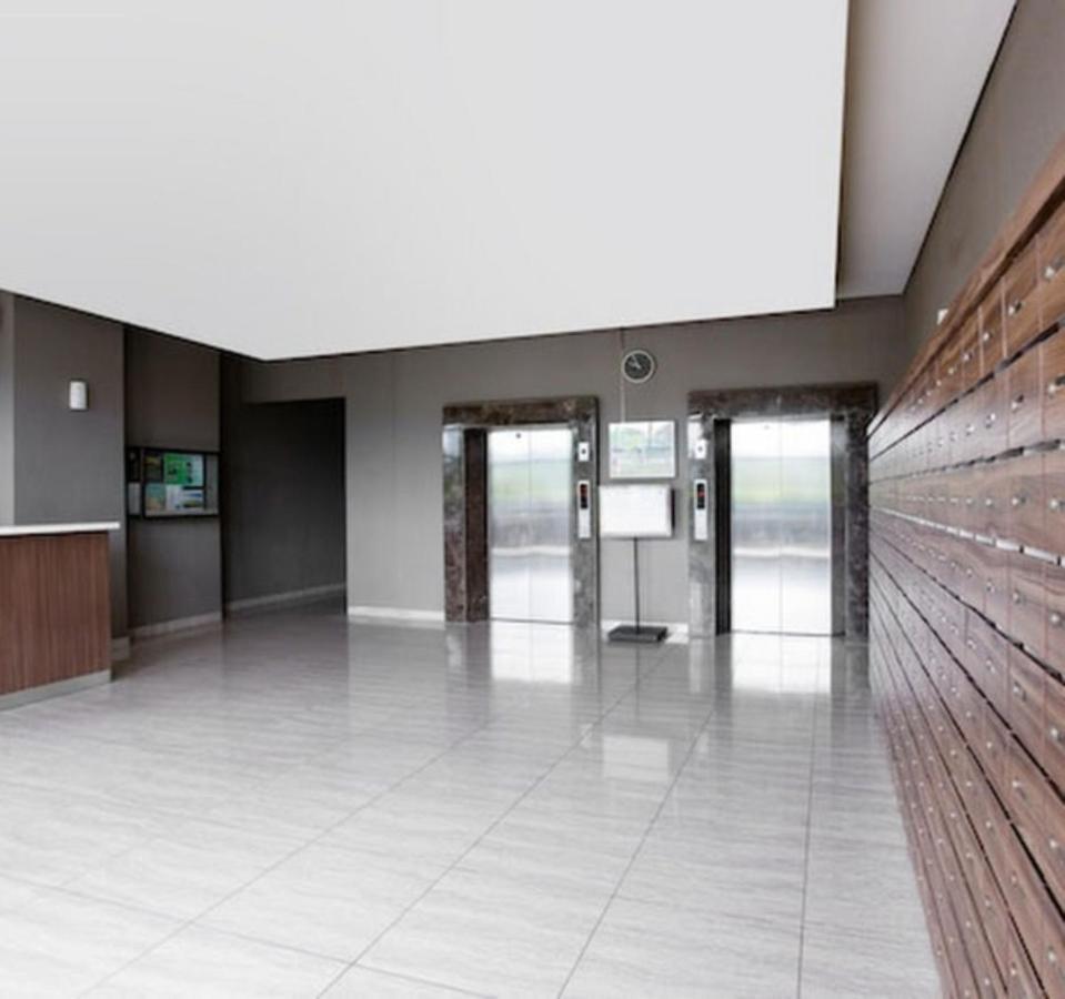 Dinda Apartment Serpong Green View Ciater Hilir Esterno foto